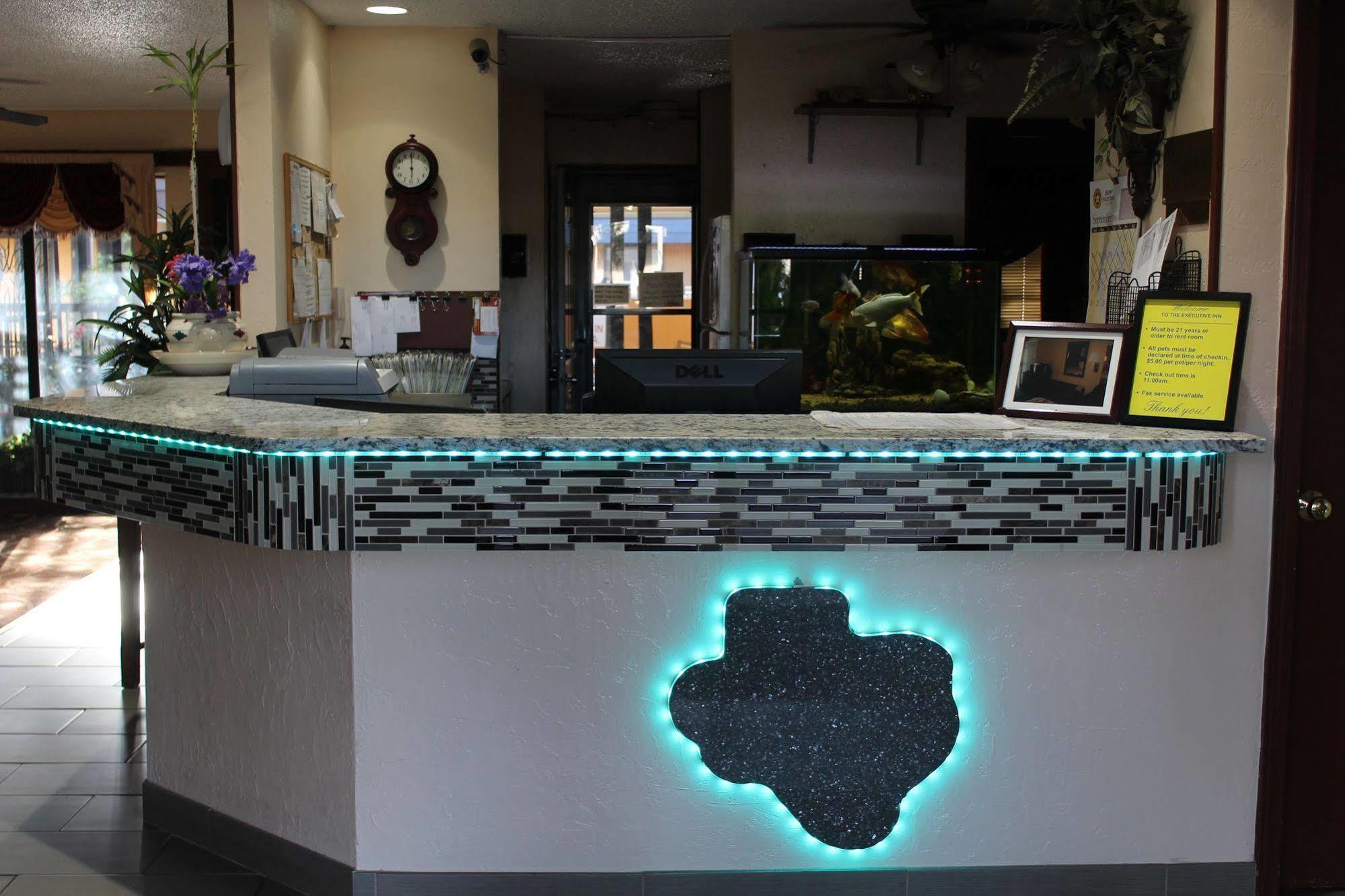 The Executive Inn & Suites Amarillo Ngoại thất bức ảnh